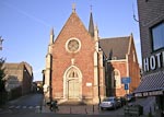 Sint-Antoniuskapel (Saint Anthony's Chapel) dates to at least 1329.  
				Father Damian (Damien), canonized in 2009, is buried under the alter.